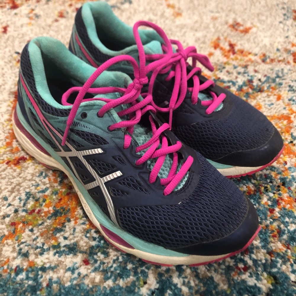 Asics T6C8N Size 8 US Gel Cumulus 18 Women's Shoes